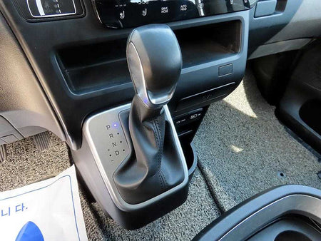 Hyundai Staria — photo 10