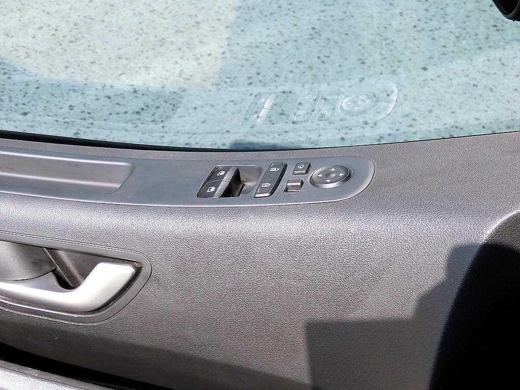 Hyundai Staria — photo 11