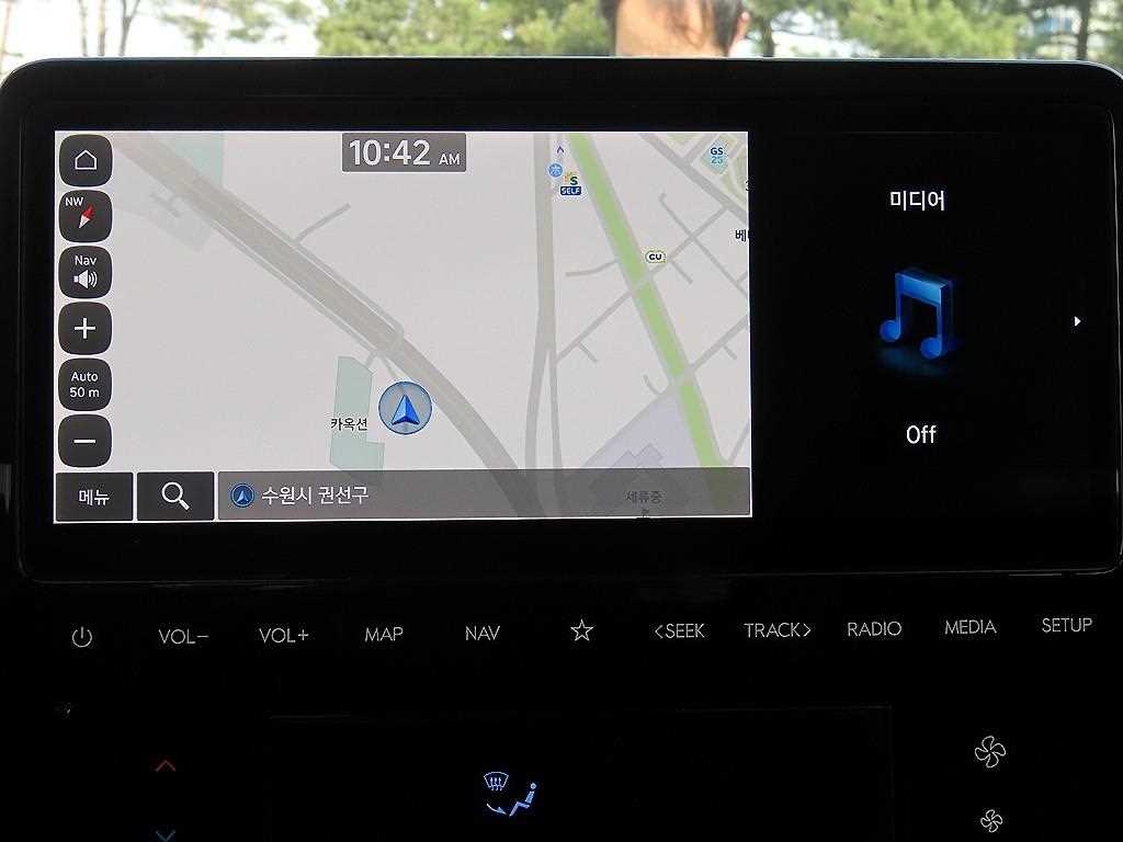 Hyundai Staria — photo 14
