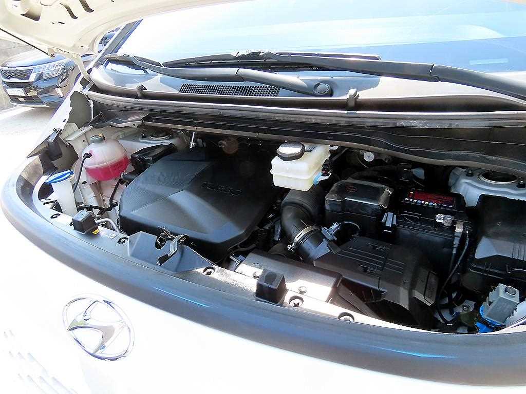 Hyundai Staria — photo 19