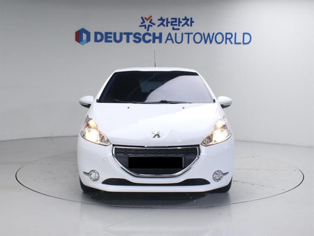 Peugeot 208 — photo 03