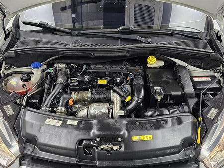 Peugeot 208 — photo 06
