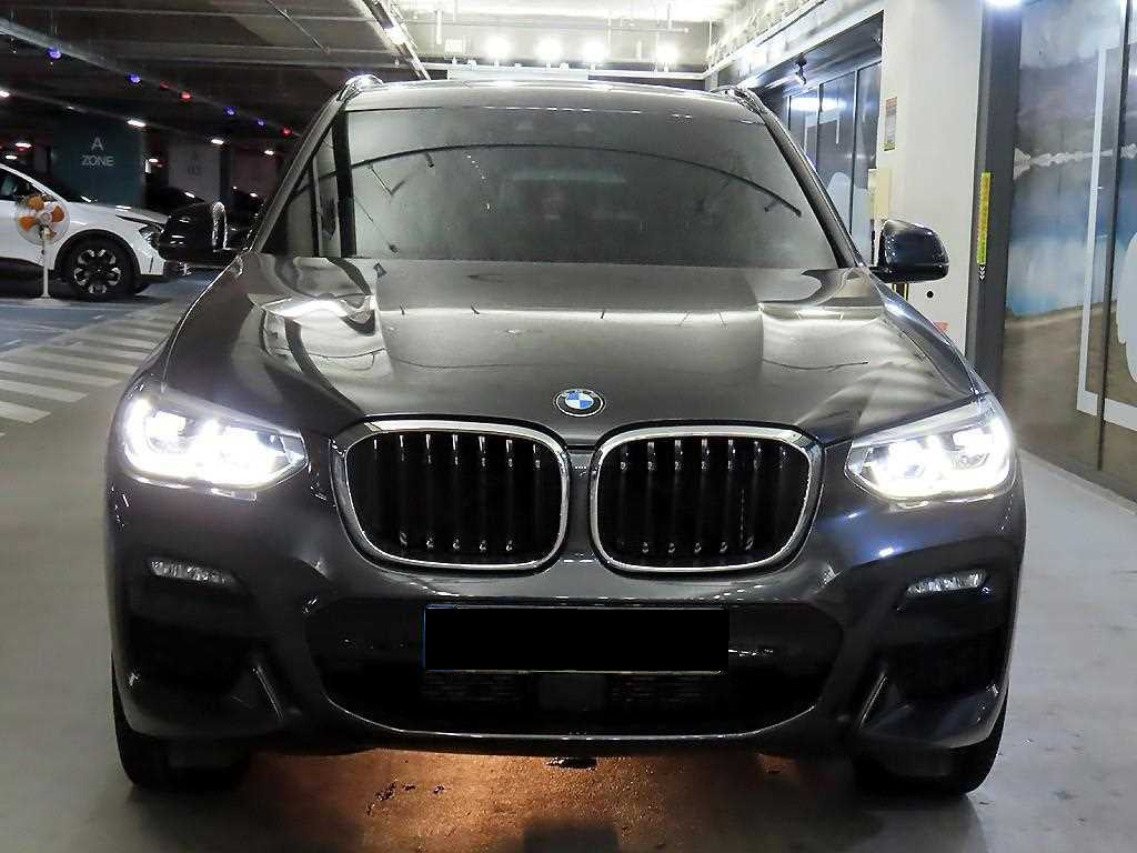 BMW X3 — photo 02