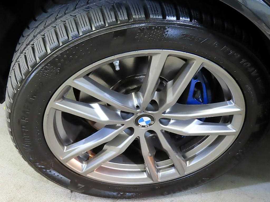 BMW X3 — photo 20