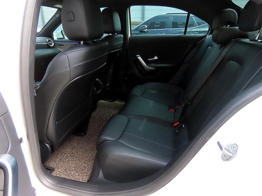 Mercedes-Benz A-Class — photo 06