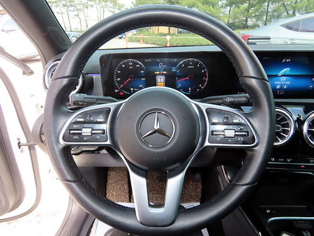 Mercedes-Benz A-Class — photo 08