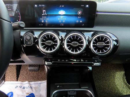 Mercedes-Benz A-Class — photo 14