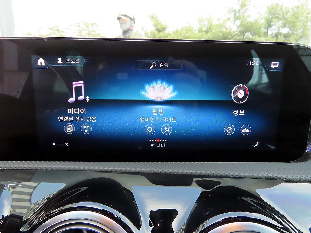 Mercedes-Benz A-Class — photo 15