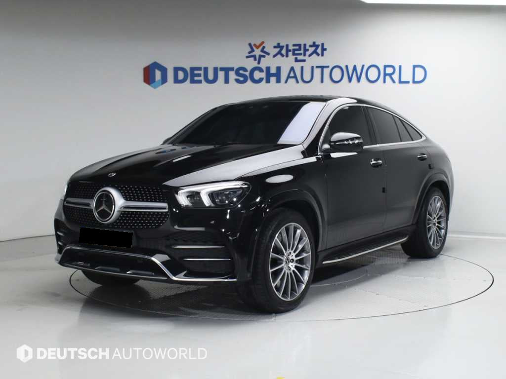 Mercedes-Benz GLE-Class — photo 01