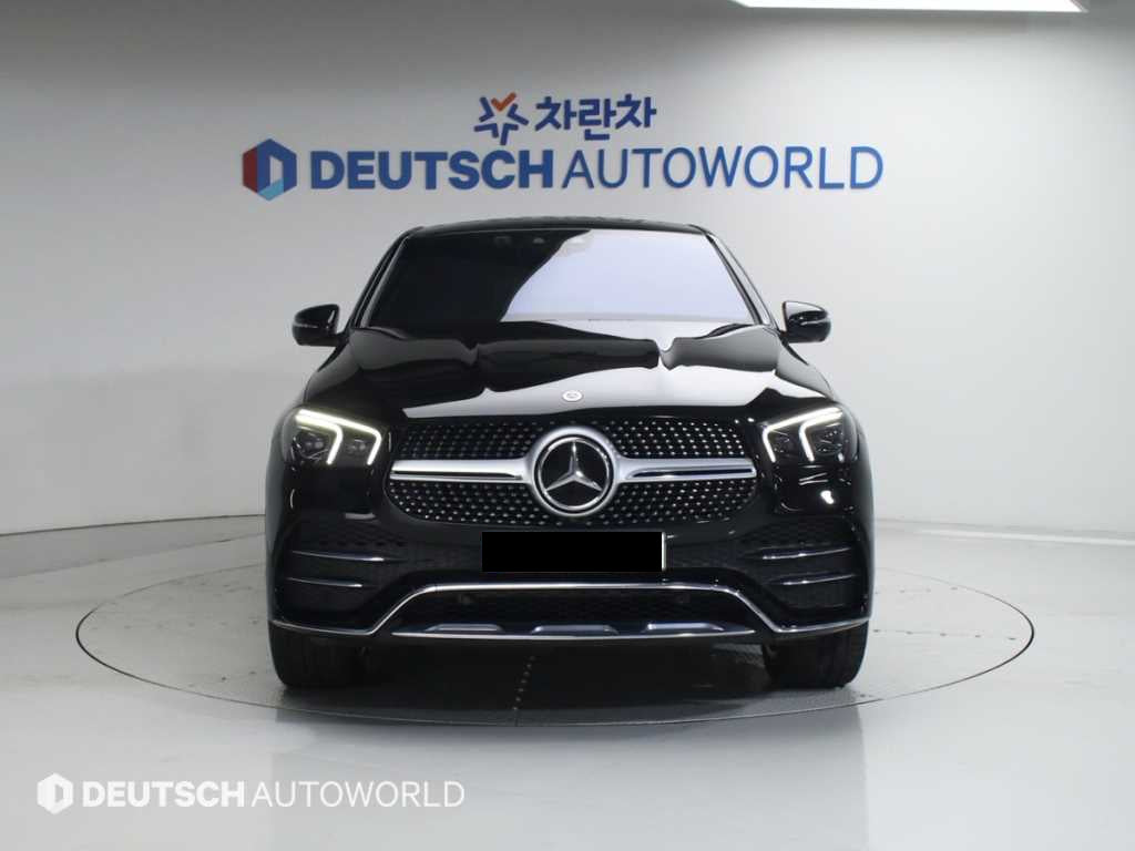 Mercedes-Benz GLE-Class — photo 03