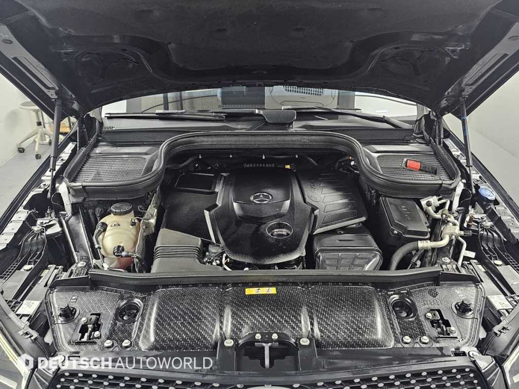 Mercedes-Benz GLE-Class — photo 06