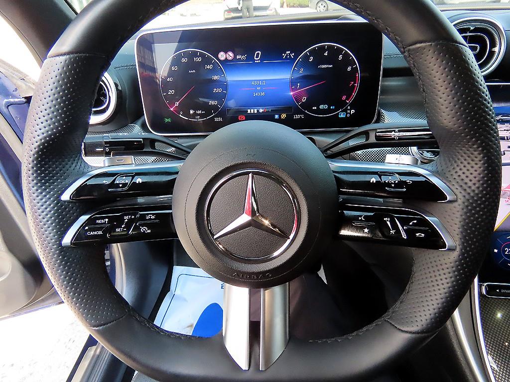 Mercedes-Benz C-Class — photo 08