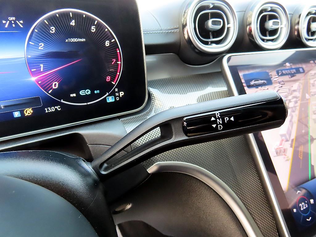 Mercedes-Benz C-Class — photo 11