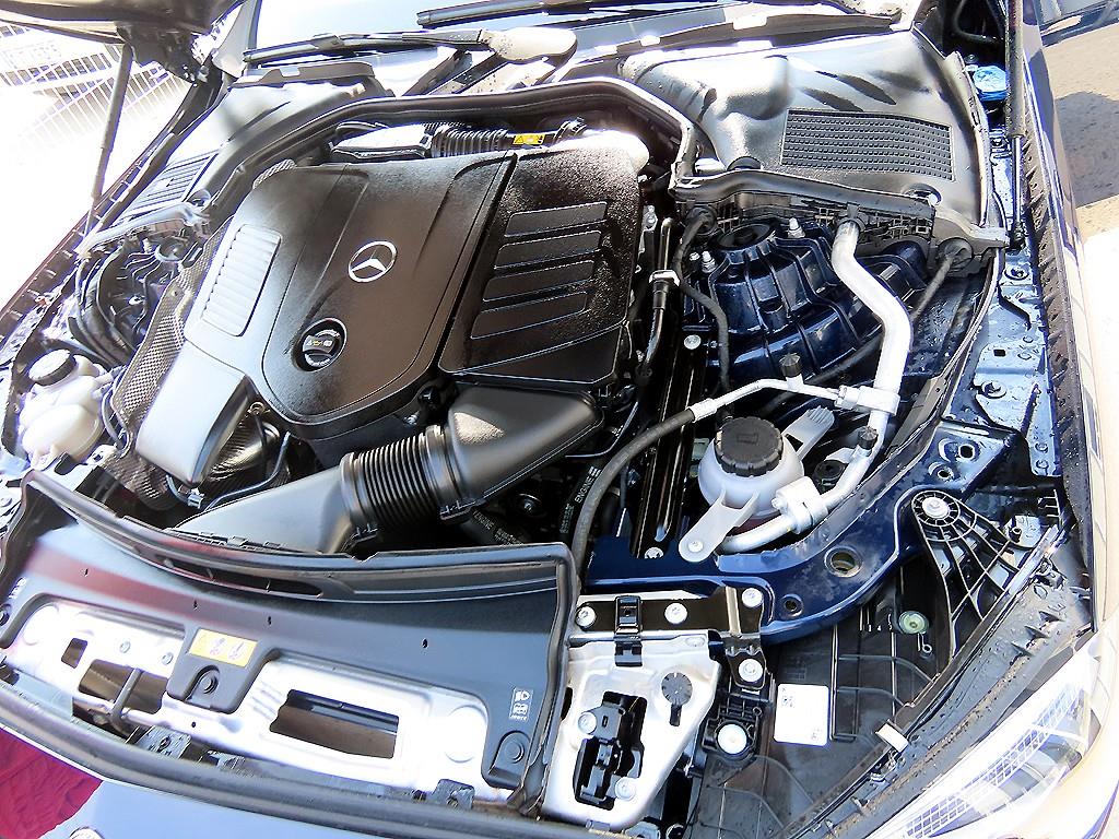 Mercedes-Benz C-Class — photo 19