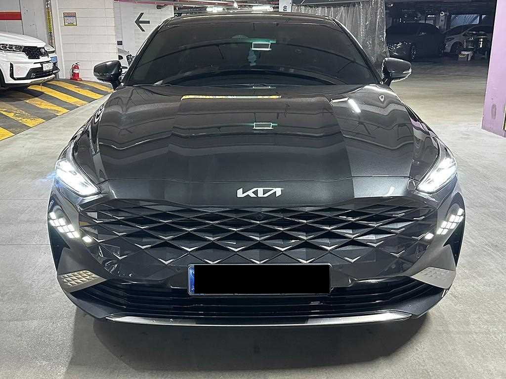 Kia K8 — photo 02