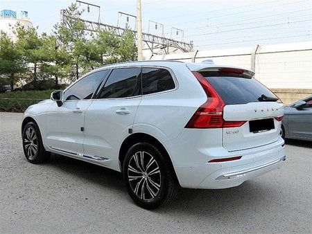 Volvo XC60 — photo 03