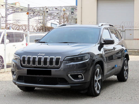 Jeep Cherokee — photo 02