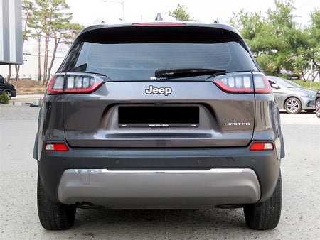 Jeep Cherokee — photo 04