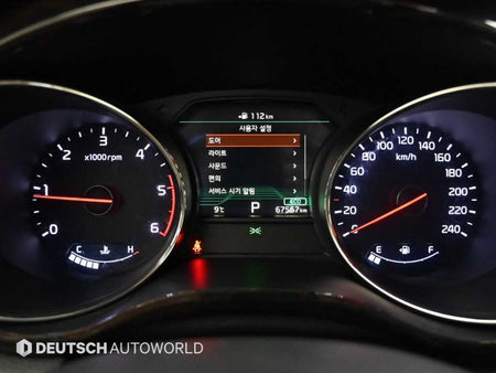 Kia Carnival — photo 08