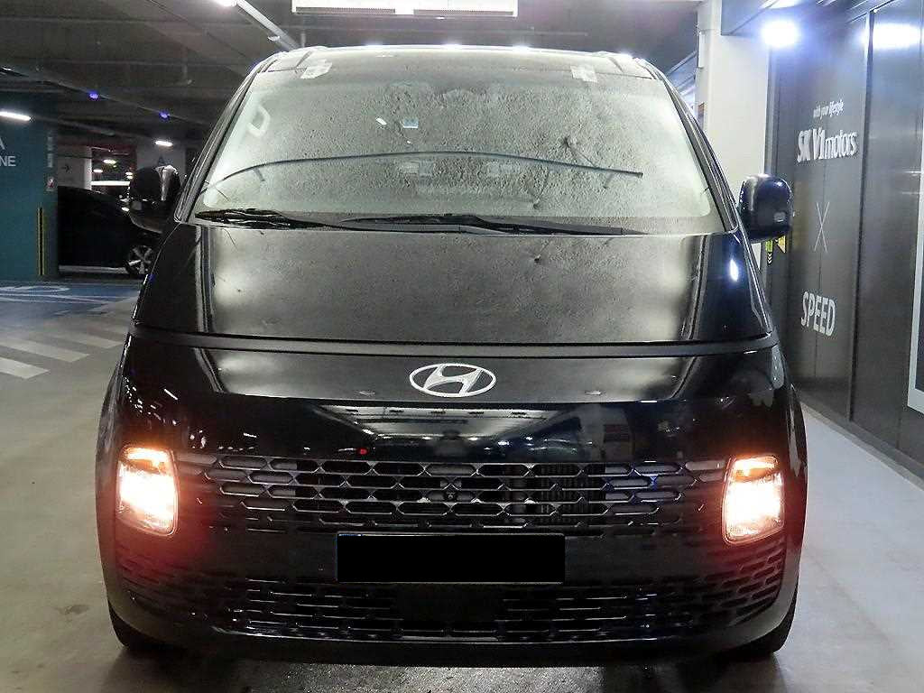 Hyundai Staria — photo 02