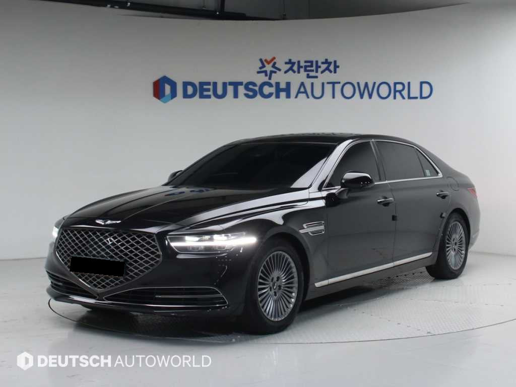 Genesis G90 — photo 01