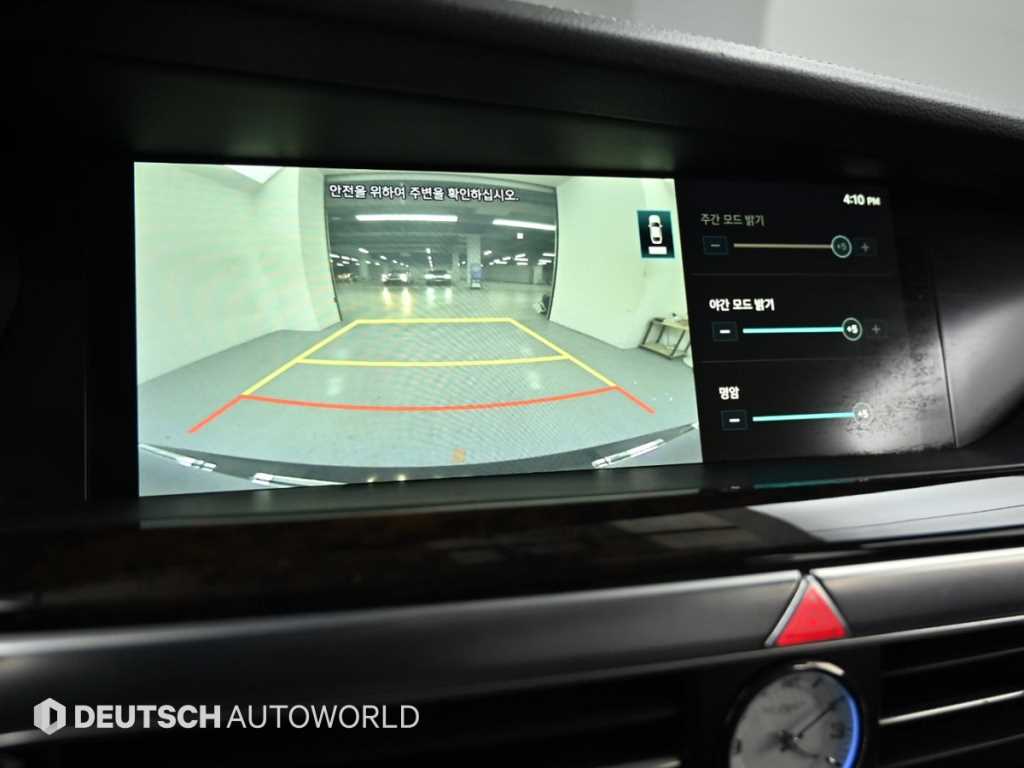Genesis G90 — photo 15