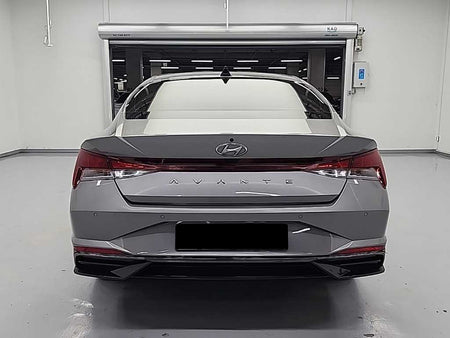Hyundai Avante — photo 03