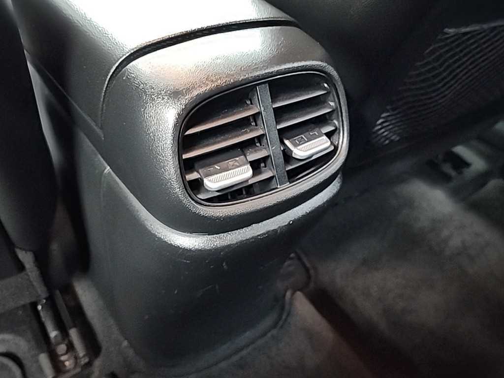 Hyundai Avante — photo 13