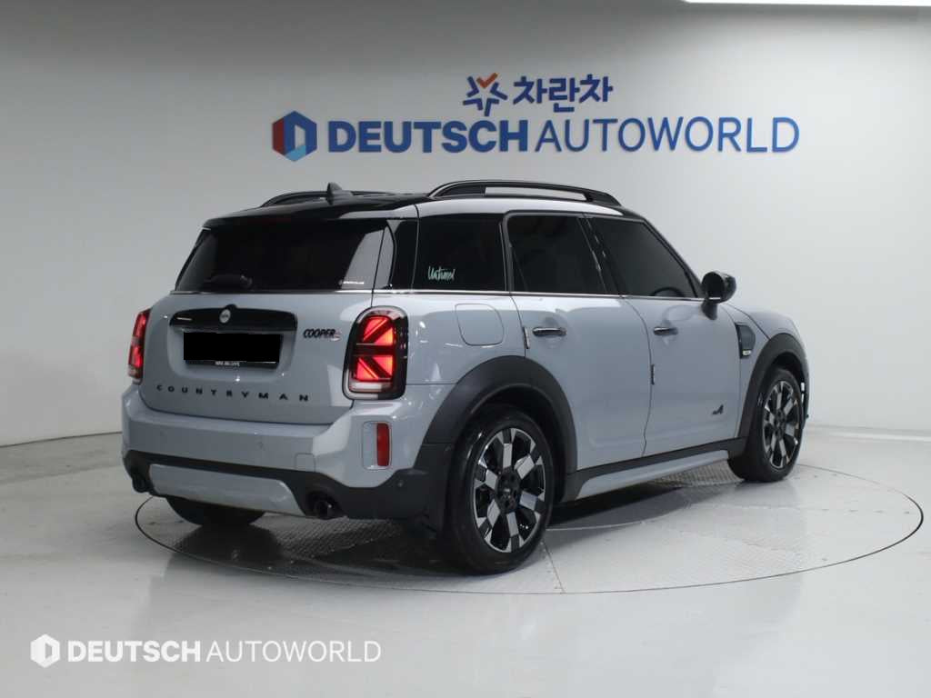 Mini Countryman — photo 02
