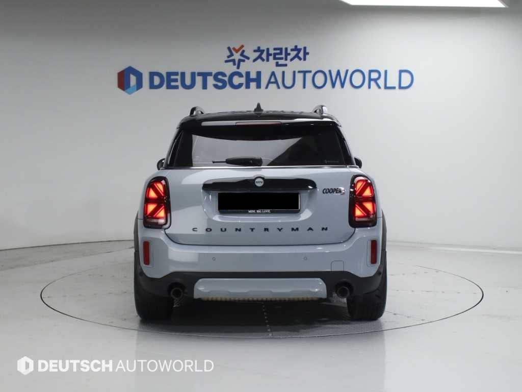Mini Countryman — photo 04
