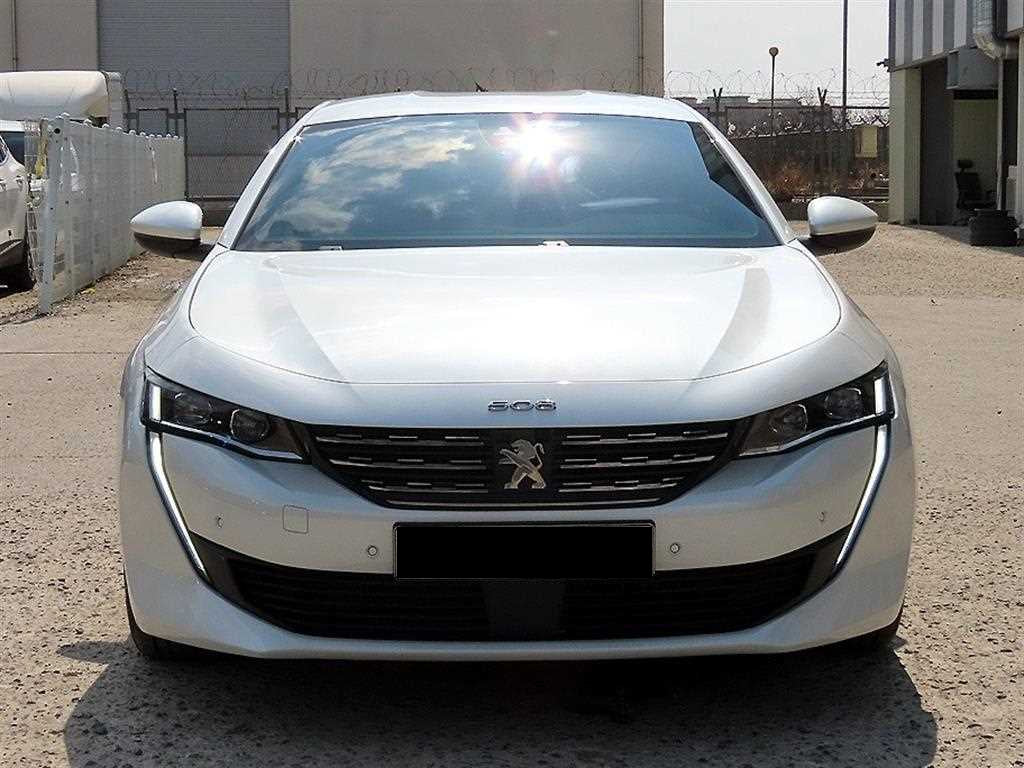 Peugeot 508 — photo 01