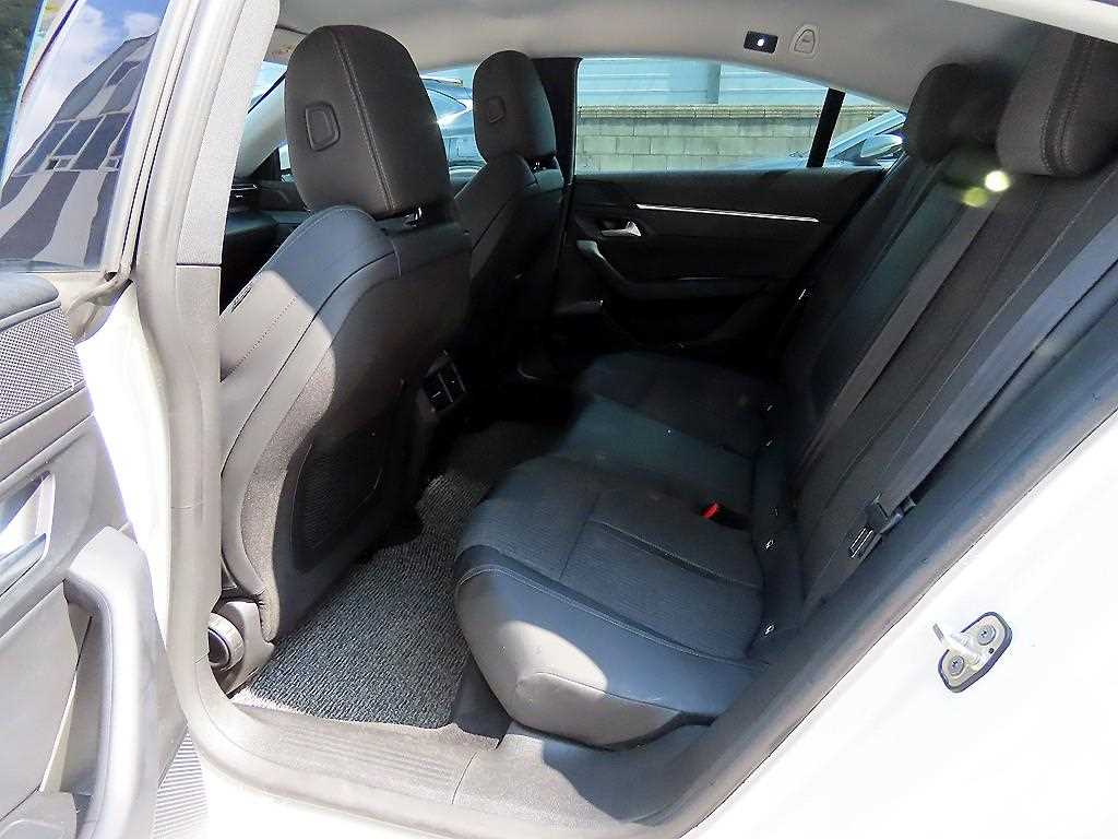 Peugeot 508 — photo 06