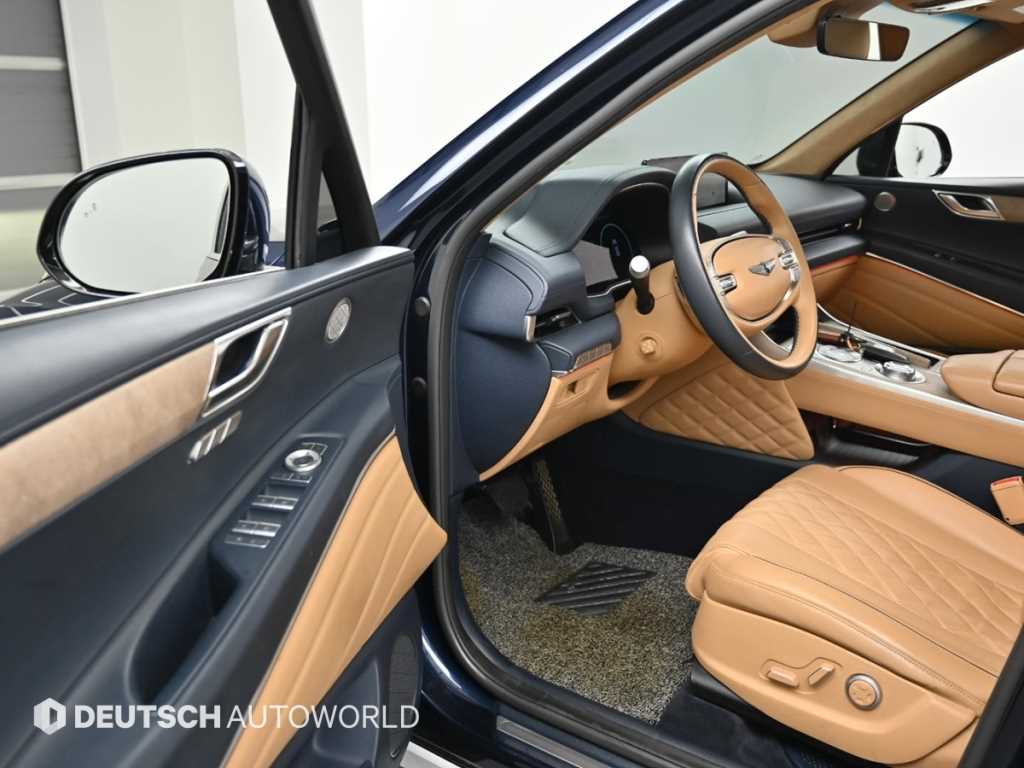 Genesis GV80 — photo 11