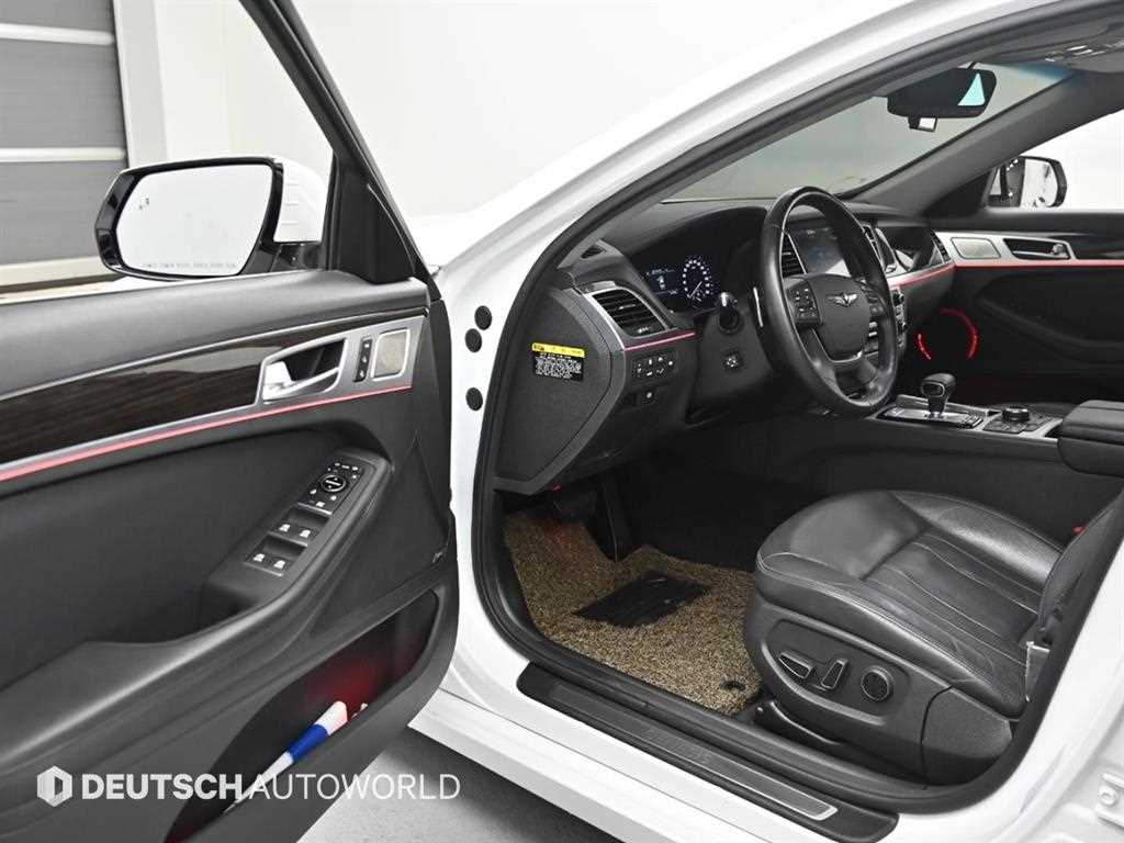 Genesis G80 — photo 11