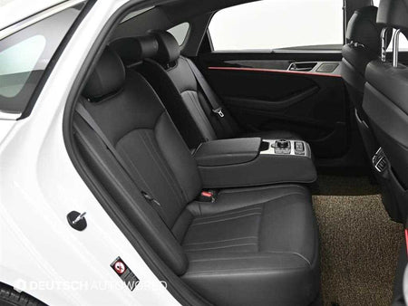 Genesis G80 — photo 12