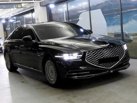 Genesis G90 — photo 01
