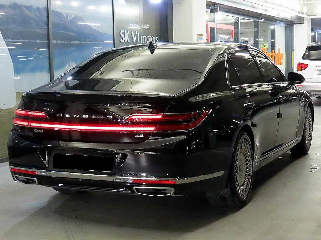 Genesis G90 — photo 04