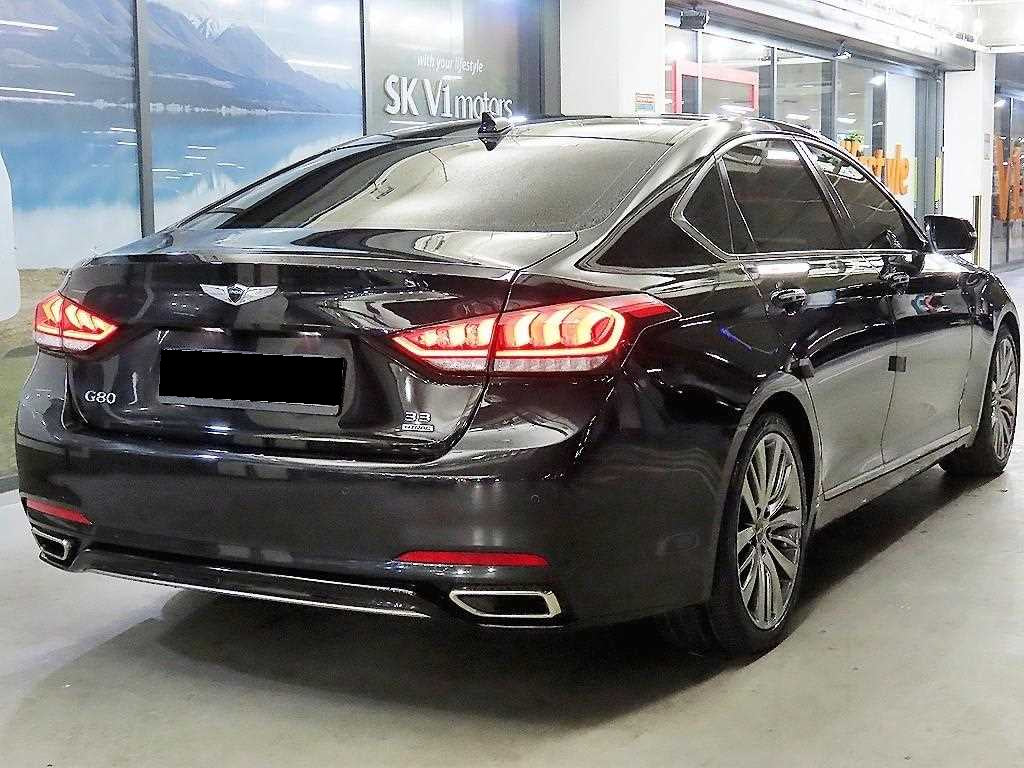 Genesis G80 — photo 04