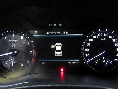 Genesis G80 — photo 09