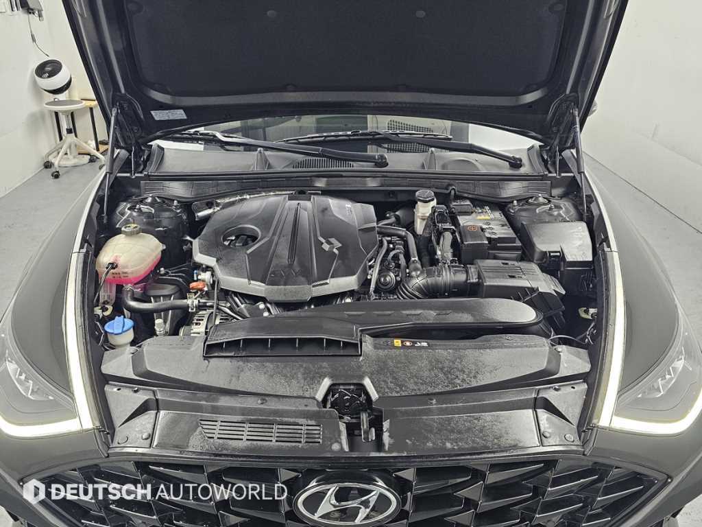 Hyundai Sonata — photo 06