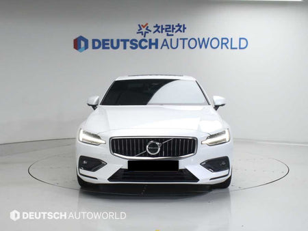 Volvo S60 — photo 03