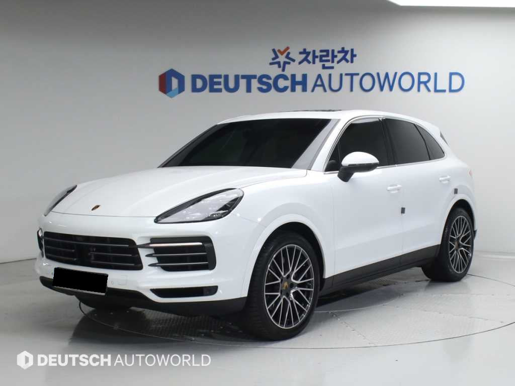 Porsche Cayenne — photo 01