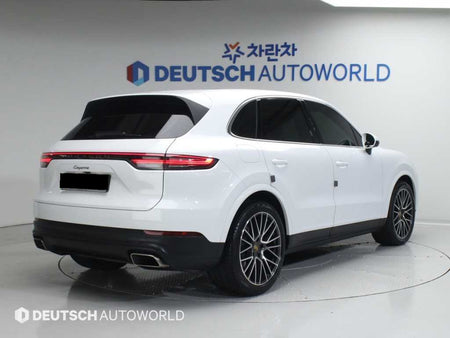 Porsche Cayenne — photo 02