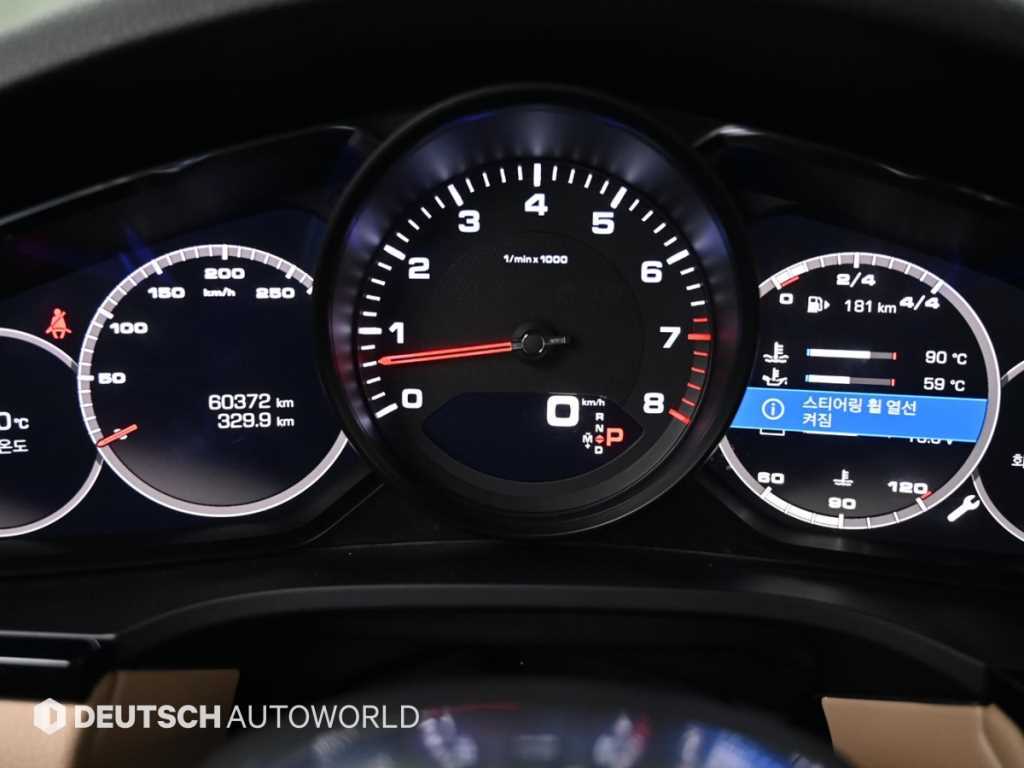 Porsche Cayenne — photo 08