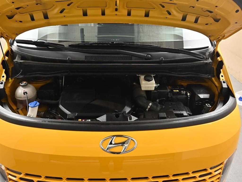 Hyundai Staria — photo 05