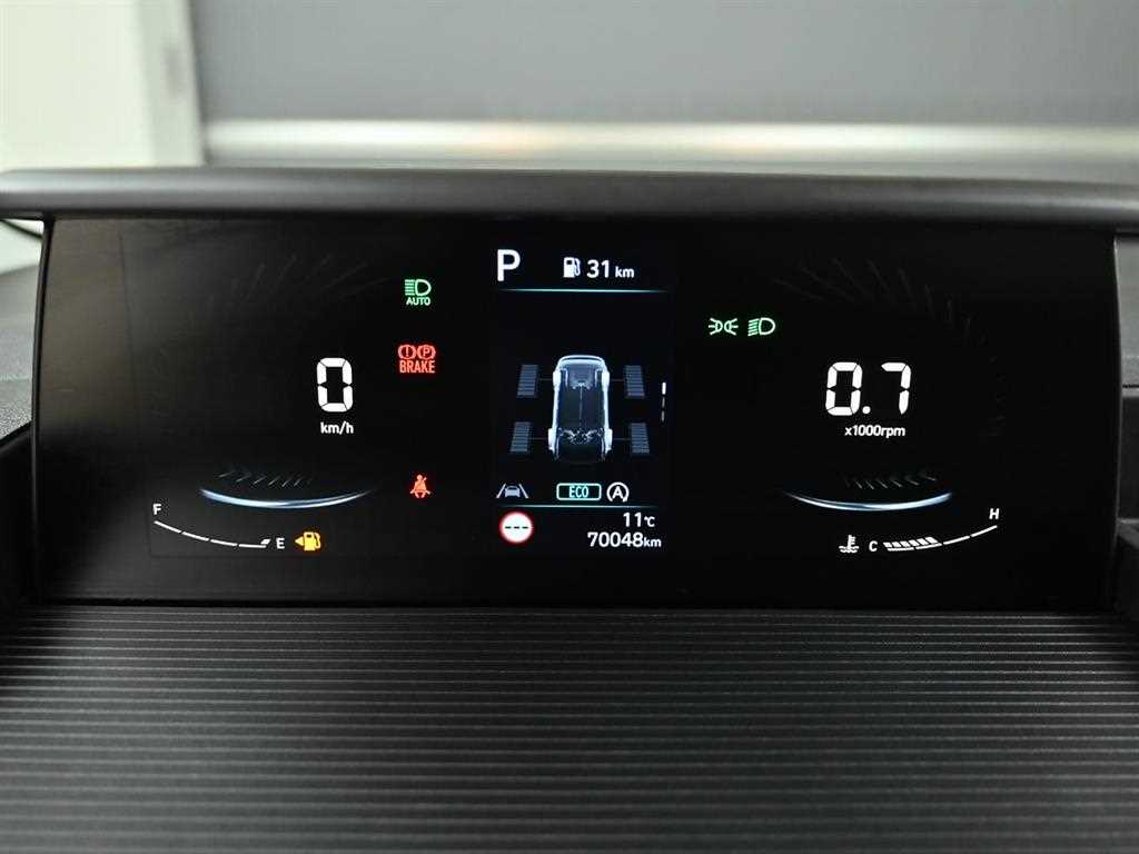 Hyundai Staria — photo 07