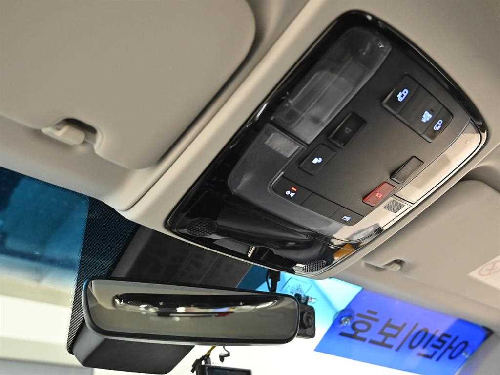Hyundai Staria — photo 17