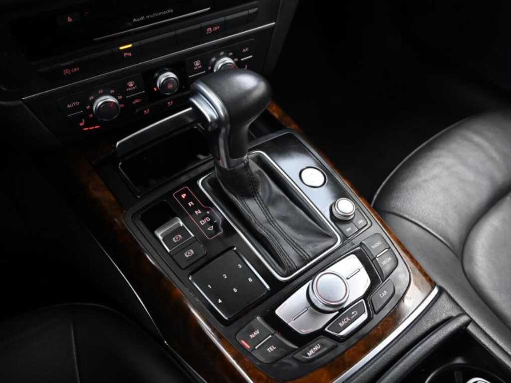 Audi A6 — photo 09