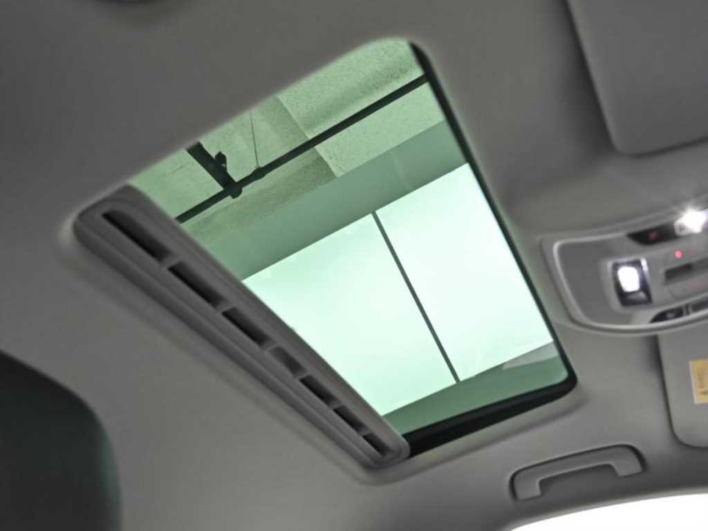 Audi A6 — photo 18