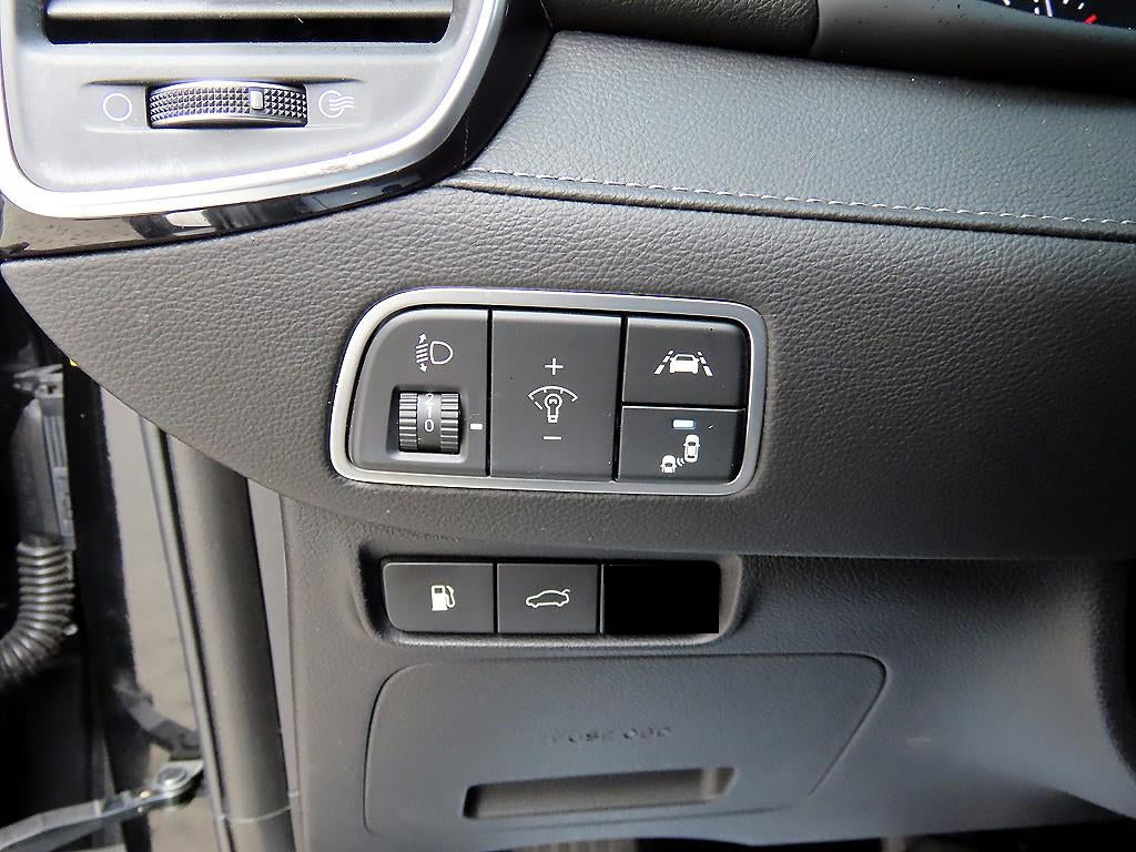 Hyundai Grandeur — photo 12